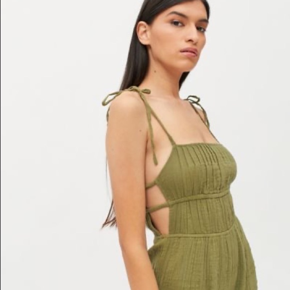 SOLD OUT IN STORES - UO Courtney Tie Shoulder Jumpsuit In Green M